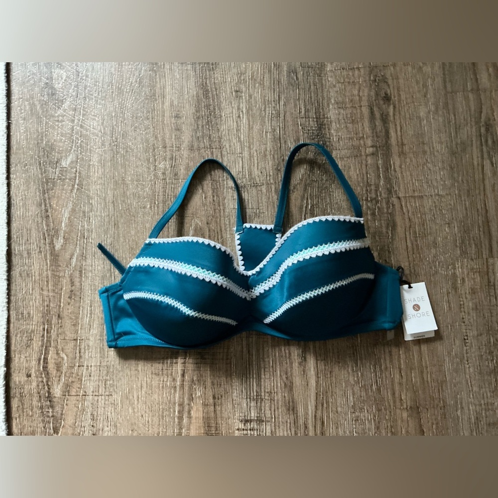 NWT Shade and Shore Lightly Lined Halter Teal Bikini Top 36D